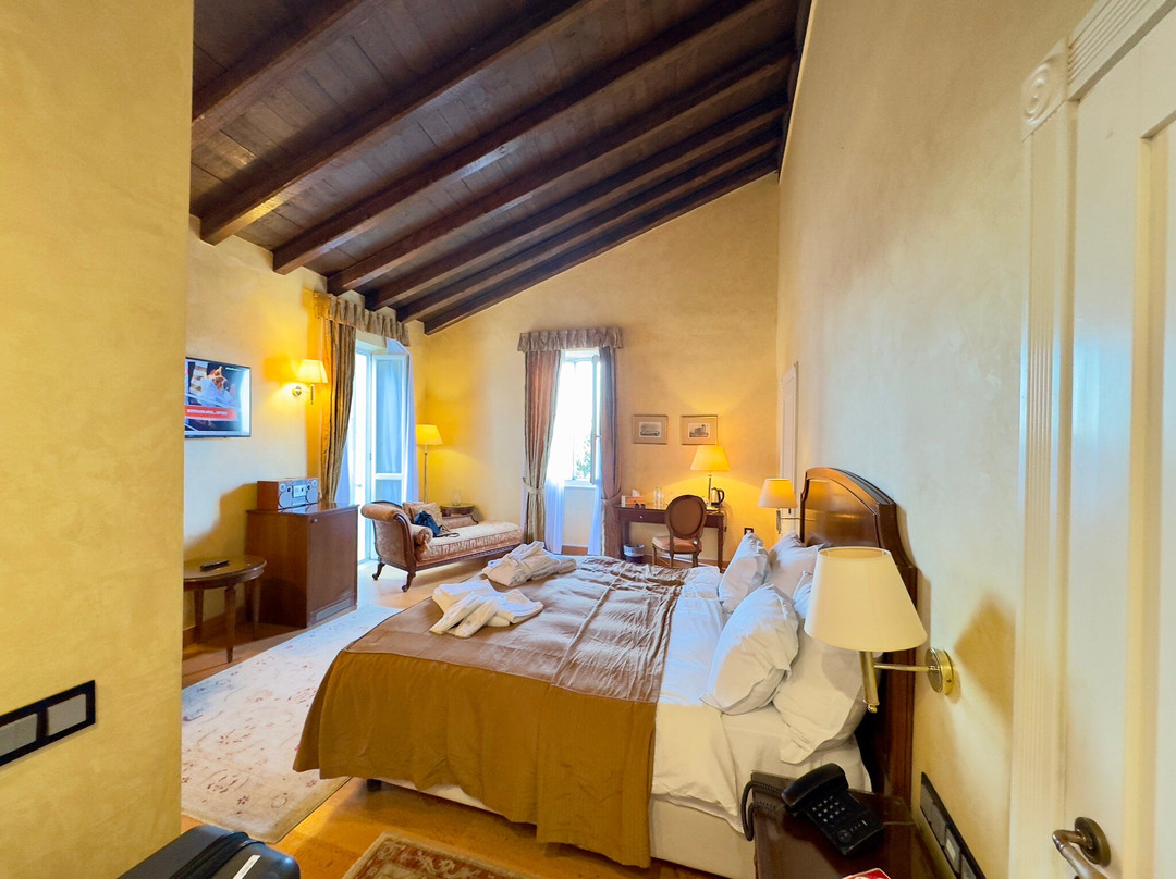 西奥拉维多利亚精品酒店主图