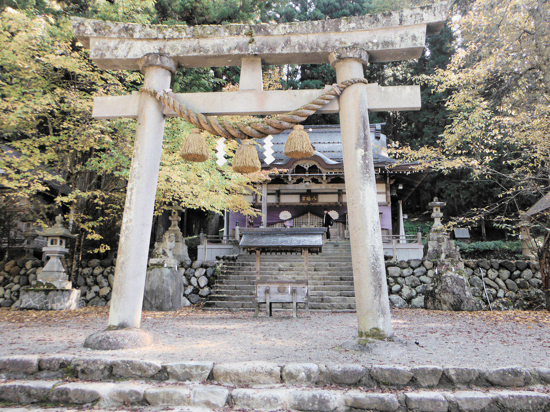 Shirakawa Hachiman Shrine-白川村必去景点