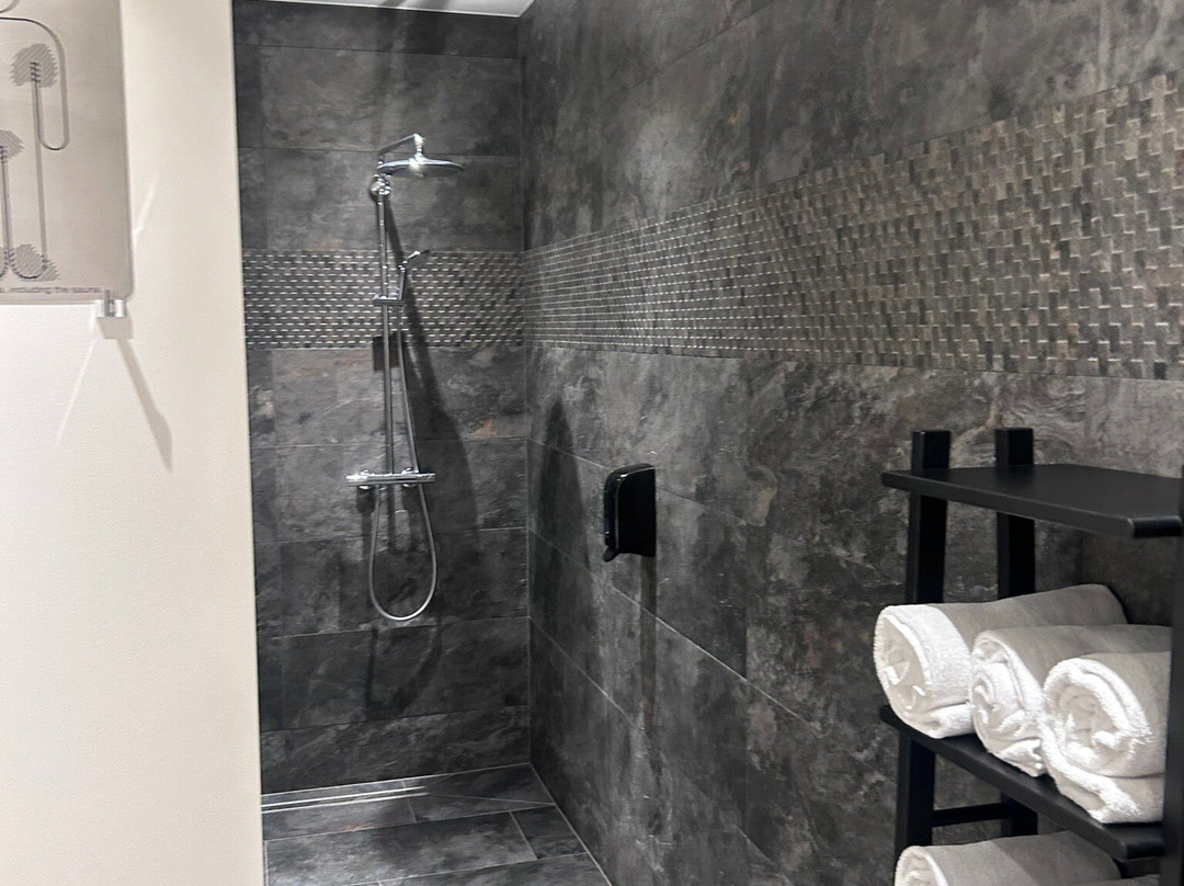 Hotel South Coast主图