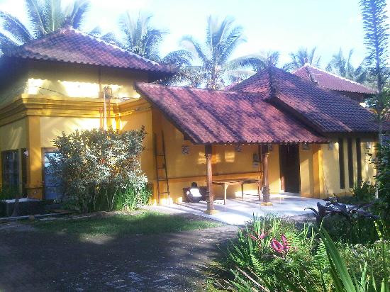 莱佛士度假酒店主图