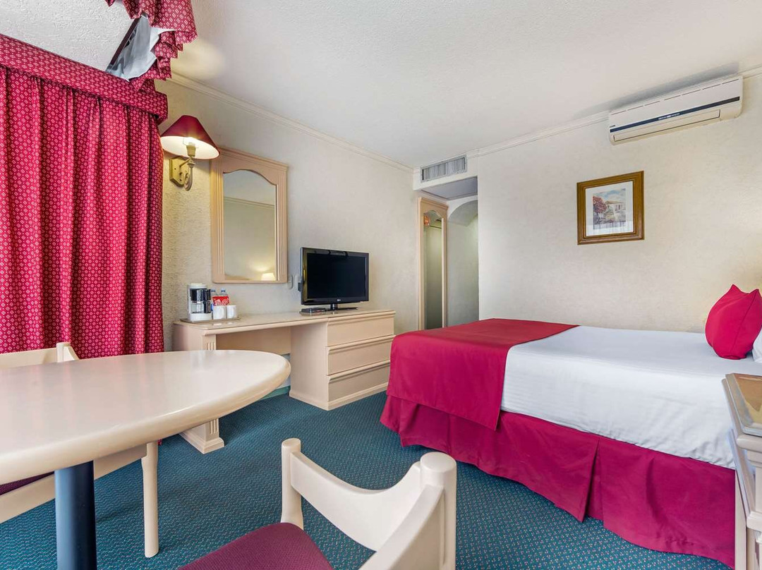 Quality Inn Aguascalientes