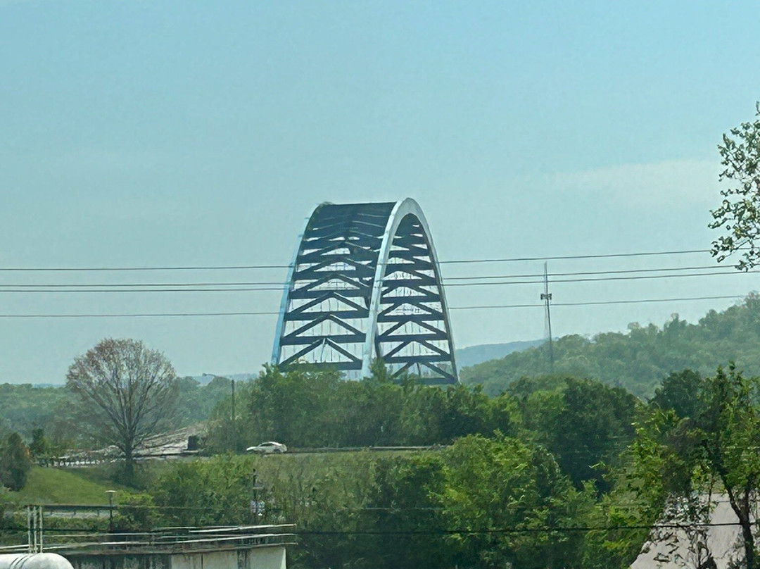 Shelby Rhinehart Bridge-South Pittsburg必去景点