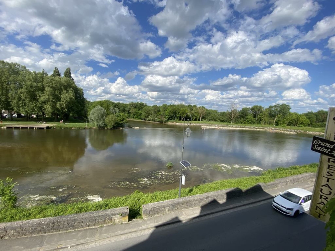 Grand Hotel Saint Aignan主图