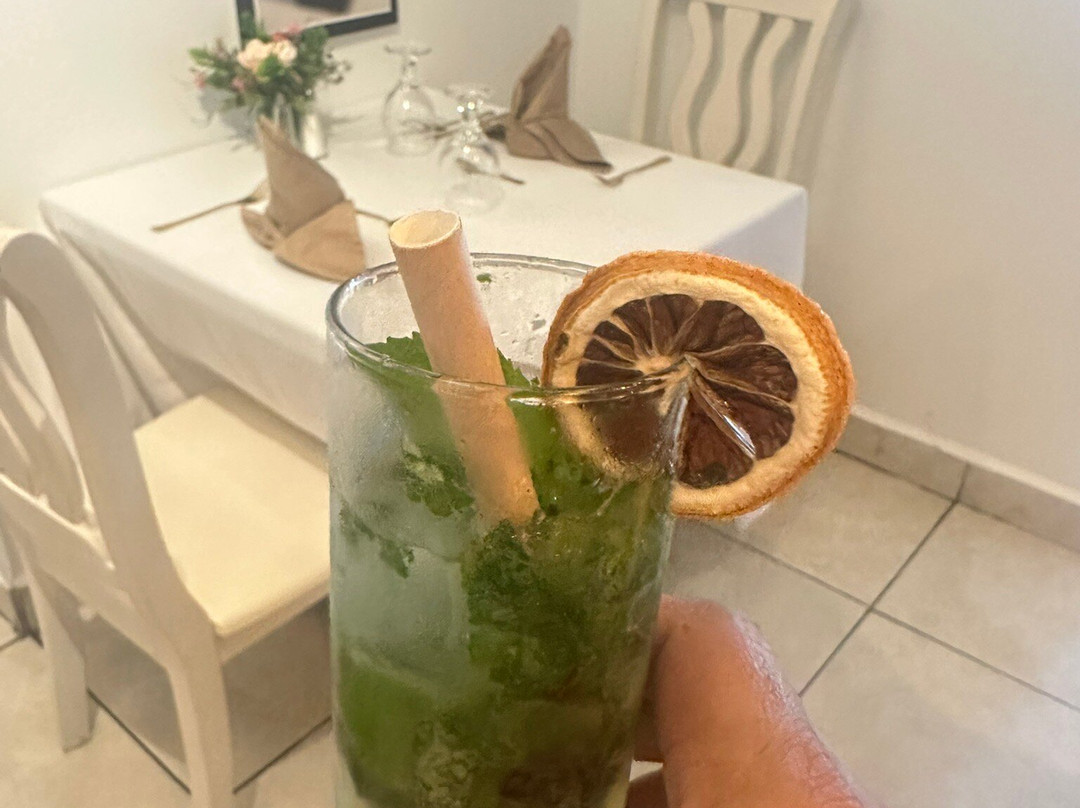 Crave Coffee Shop & Restaurant