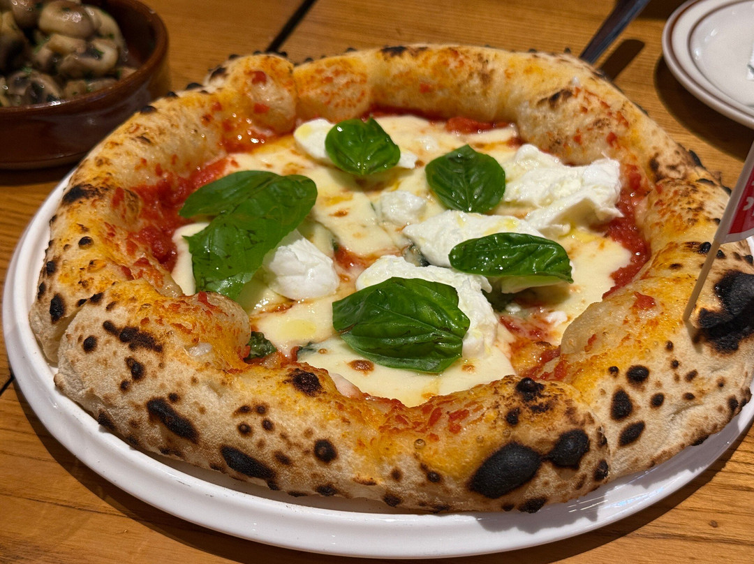 90 Seconds Metropolitan Pizzeria