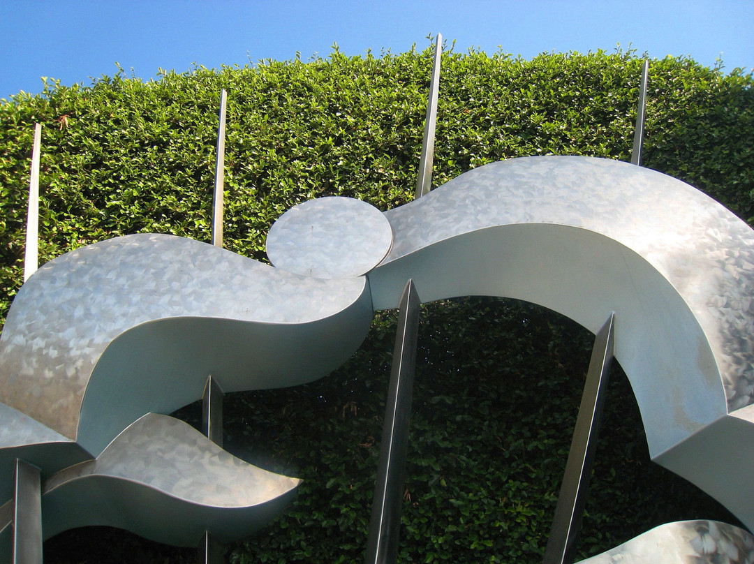 Water and Light Sculpture-伯班克必去景点