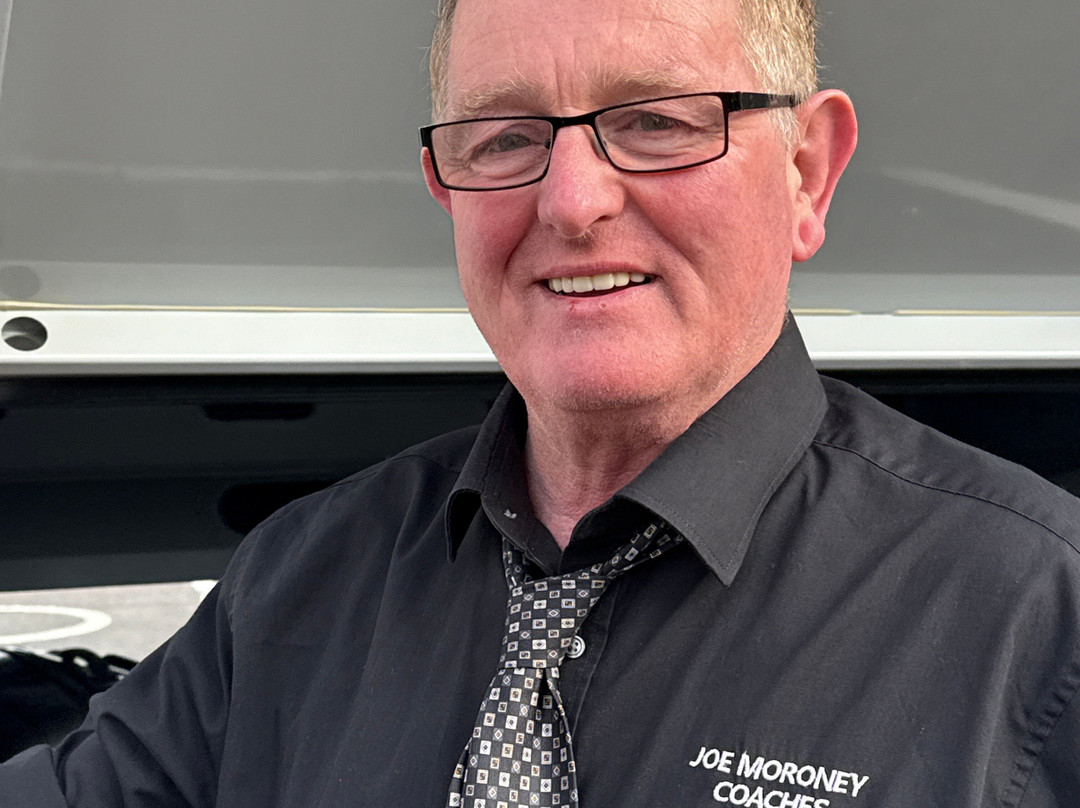 Joe Moroney Coaches-布瑞必去景点