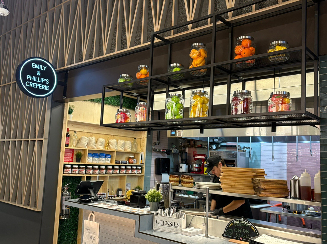 Emily And Phillip's Creperie