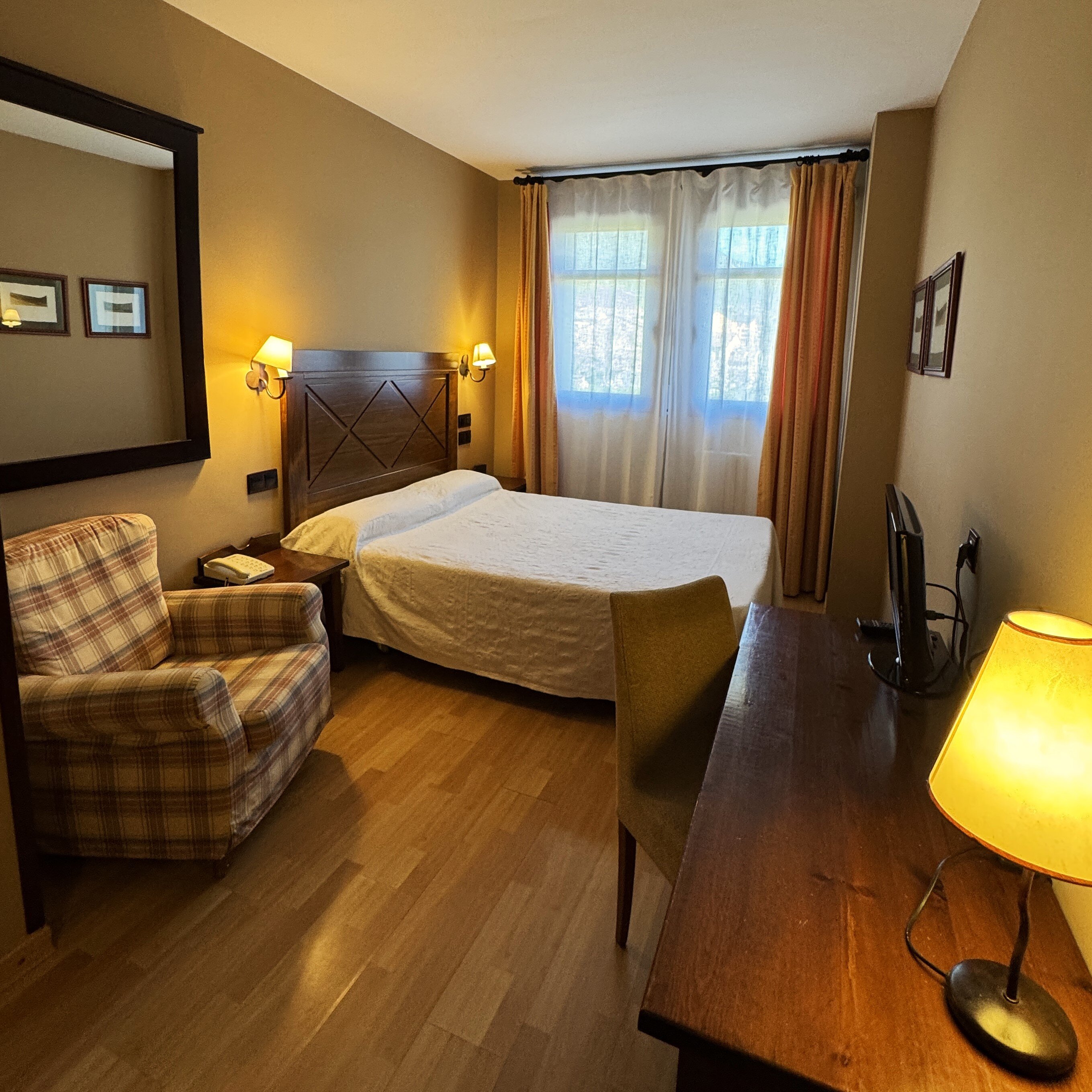 Hotel Cotiella-客卧