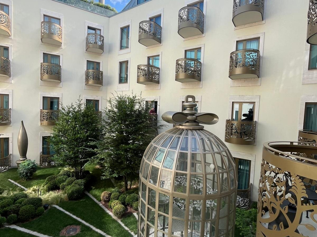 Kimpton BEM Budapest Hotel by IHG
