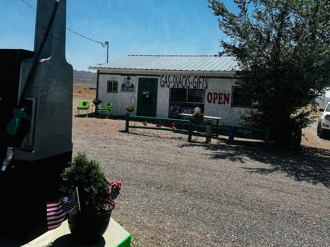 Alien Cowpoke-Rachel必去景点