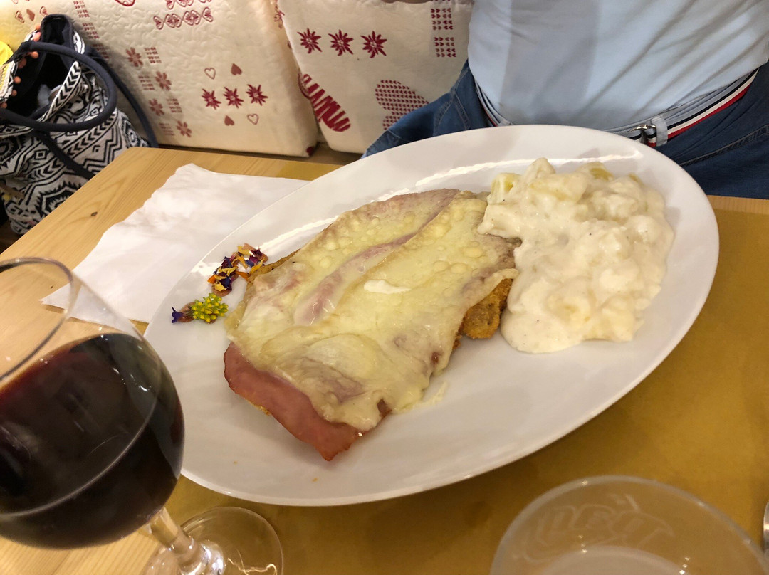 Trattoria Sonveulla Bar Salumificio