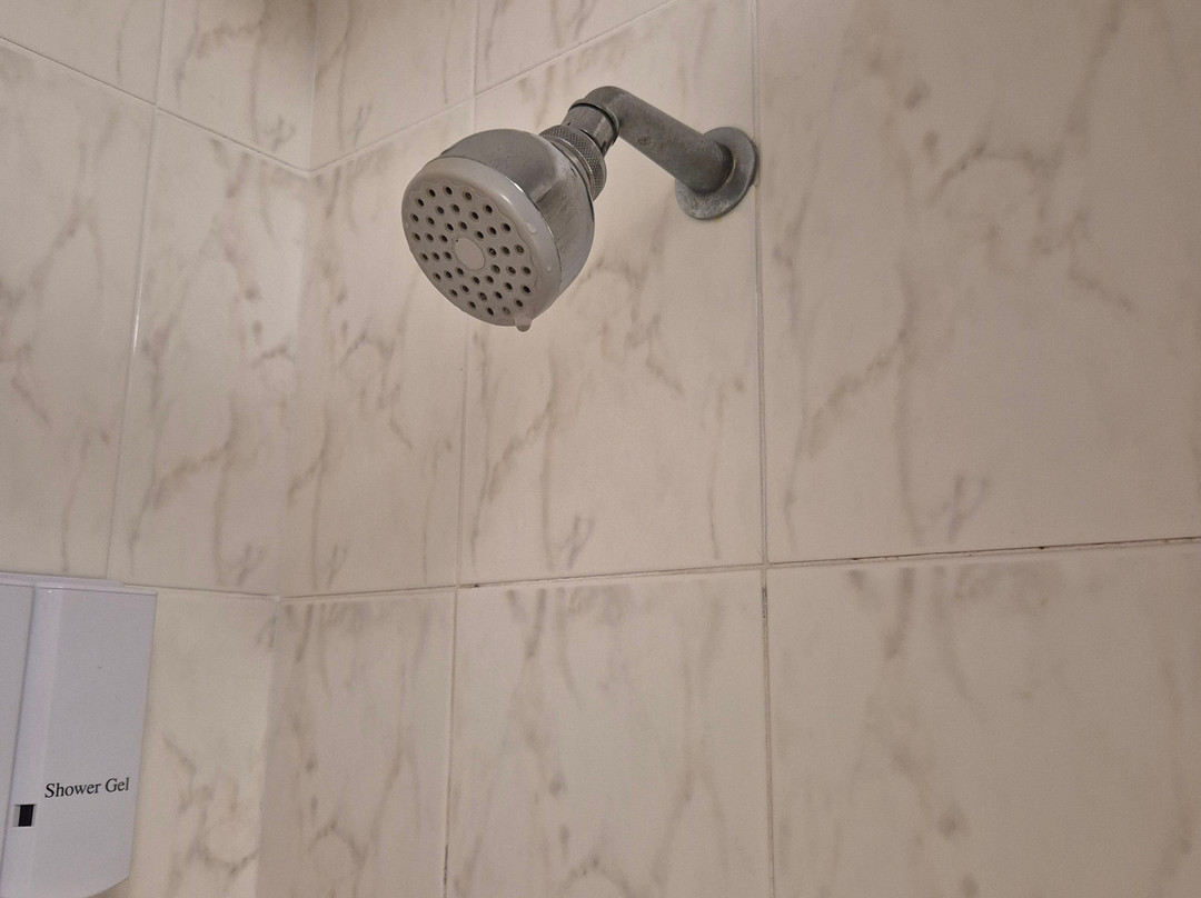 高峰汽车旅馆主图