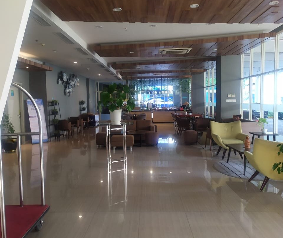 KHAS Gresik Hotel主图
