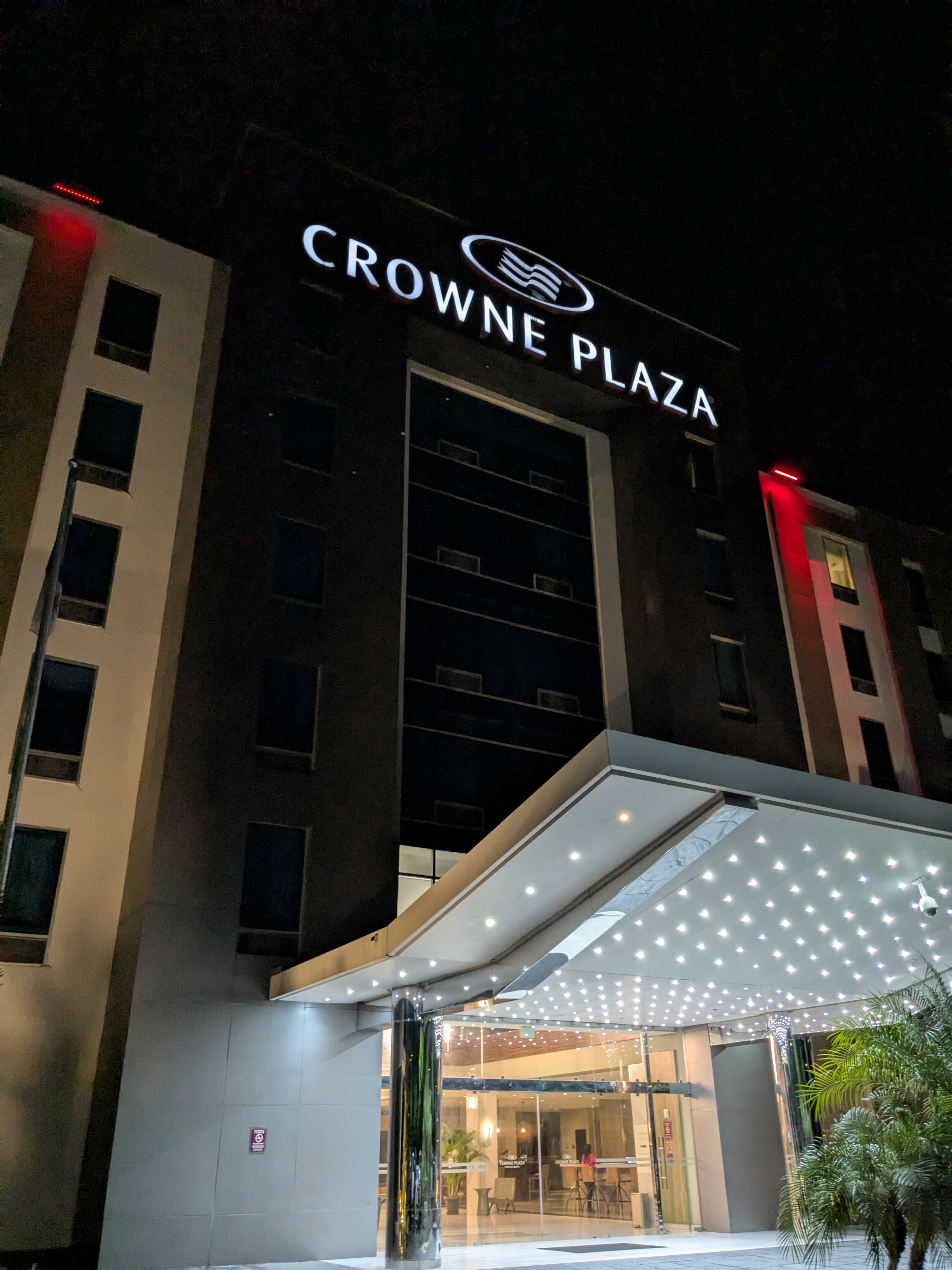 Crowne Plaza Panama Airport by IHG-浴室