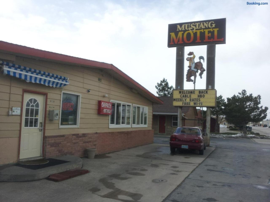 Rozet酒店住宿-Mustang Motel