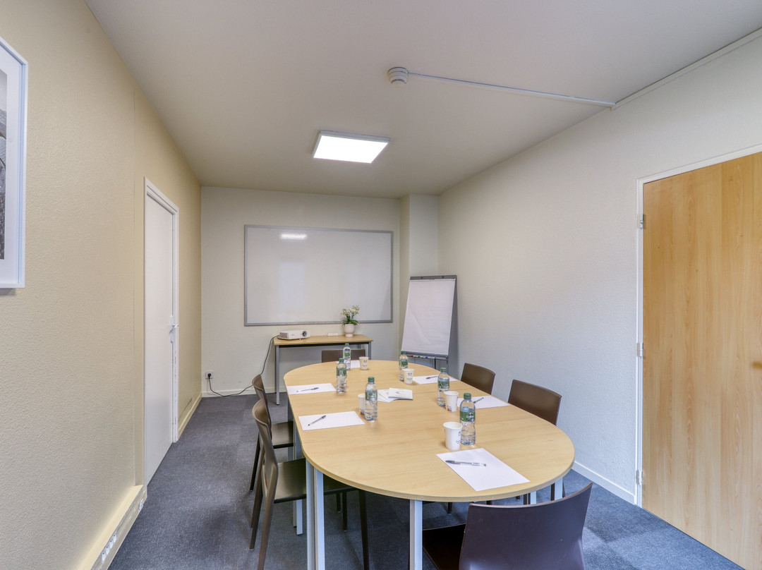 Ace Hotel Clermont-Ferrand La Pardieu主图