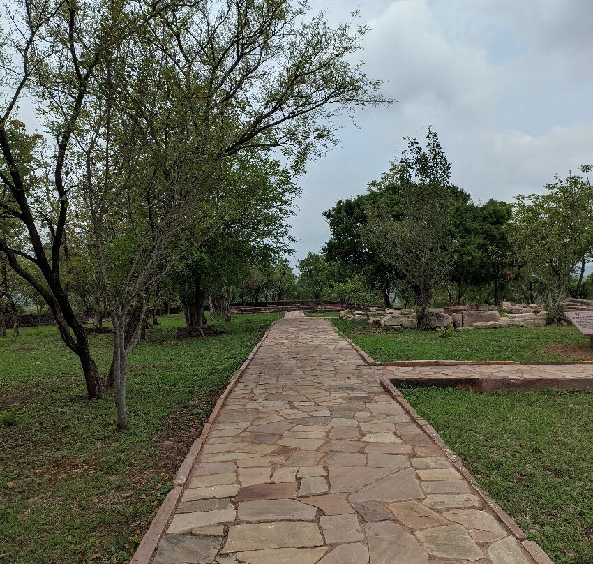 Buddhist Vihara-Sanchi必去景点