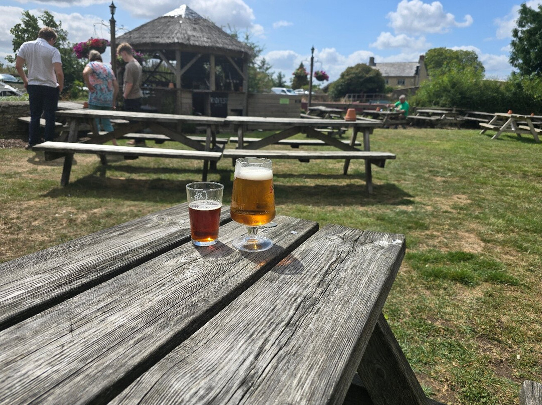 The Swan Hotel, Radcot-Clanfield必去景点