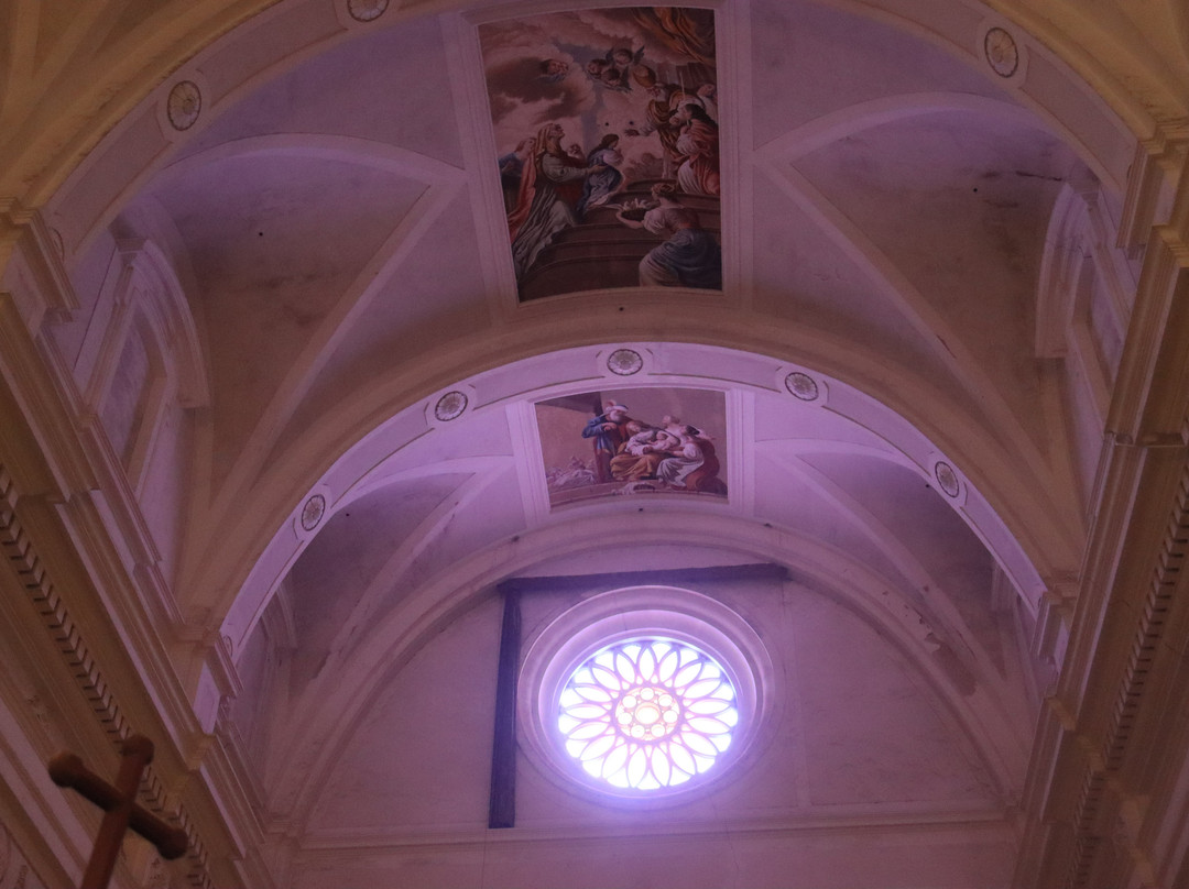 Iglesia de la Cartuja-法德摩萨必去景点