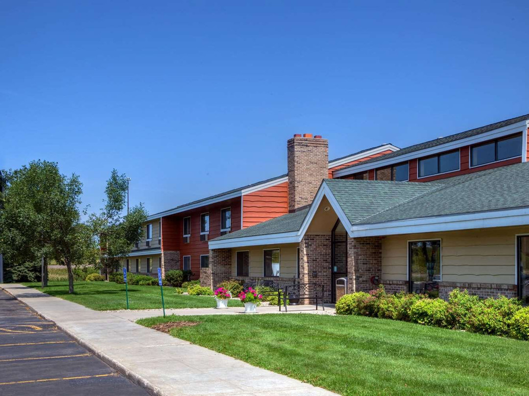 Ellsworth酒店住宿-Americinn By Wyndham Worthington I-90