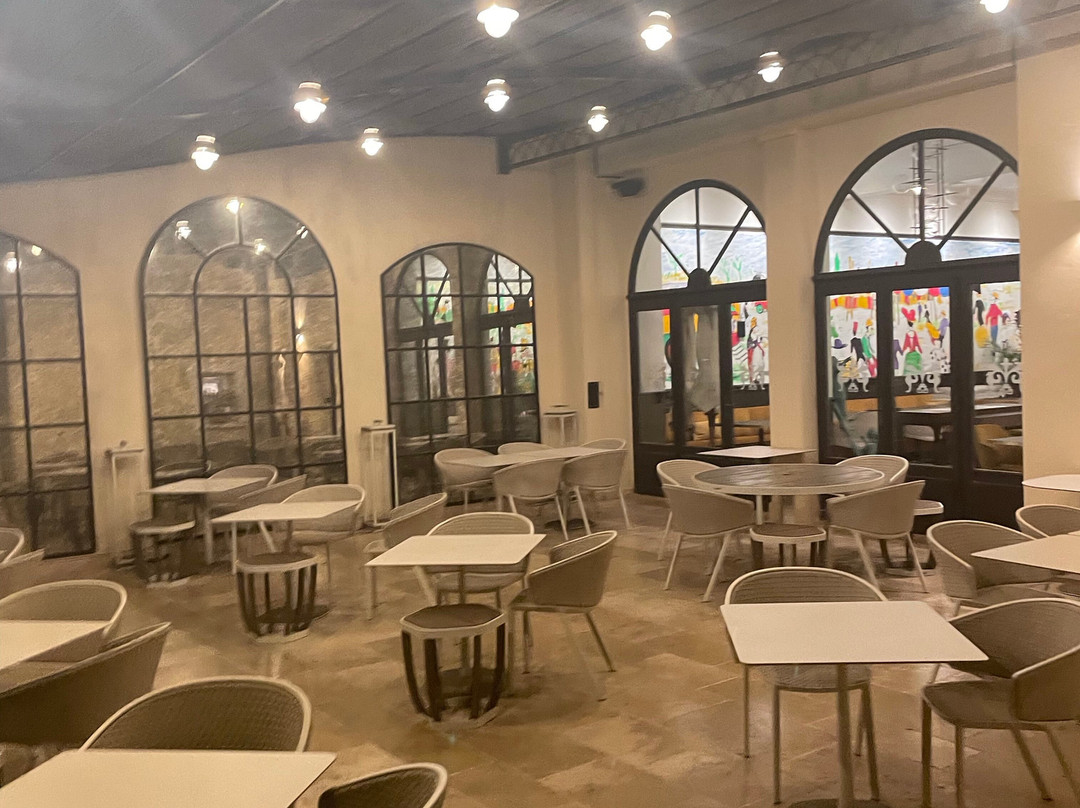 Hotel La Mere Germaine主图