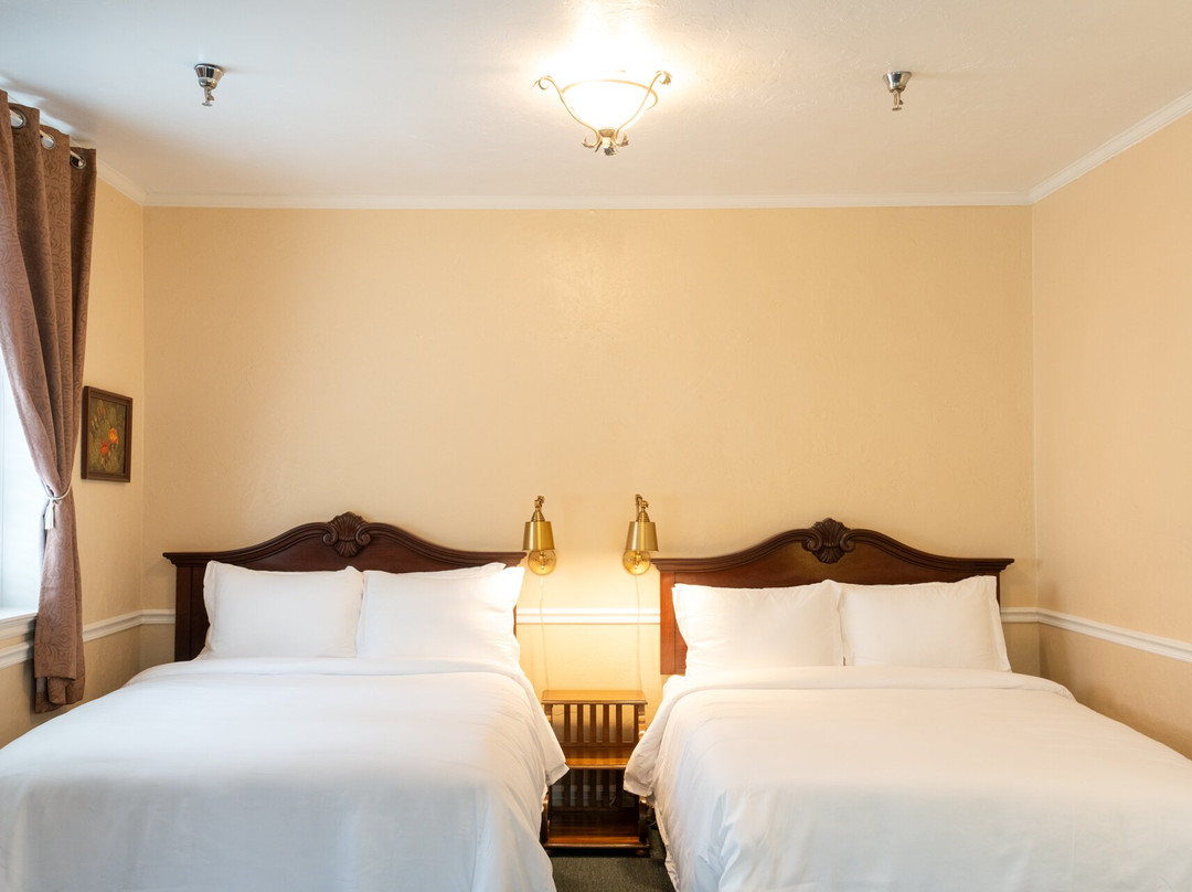 Lake Lure Inn & Spa主图