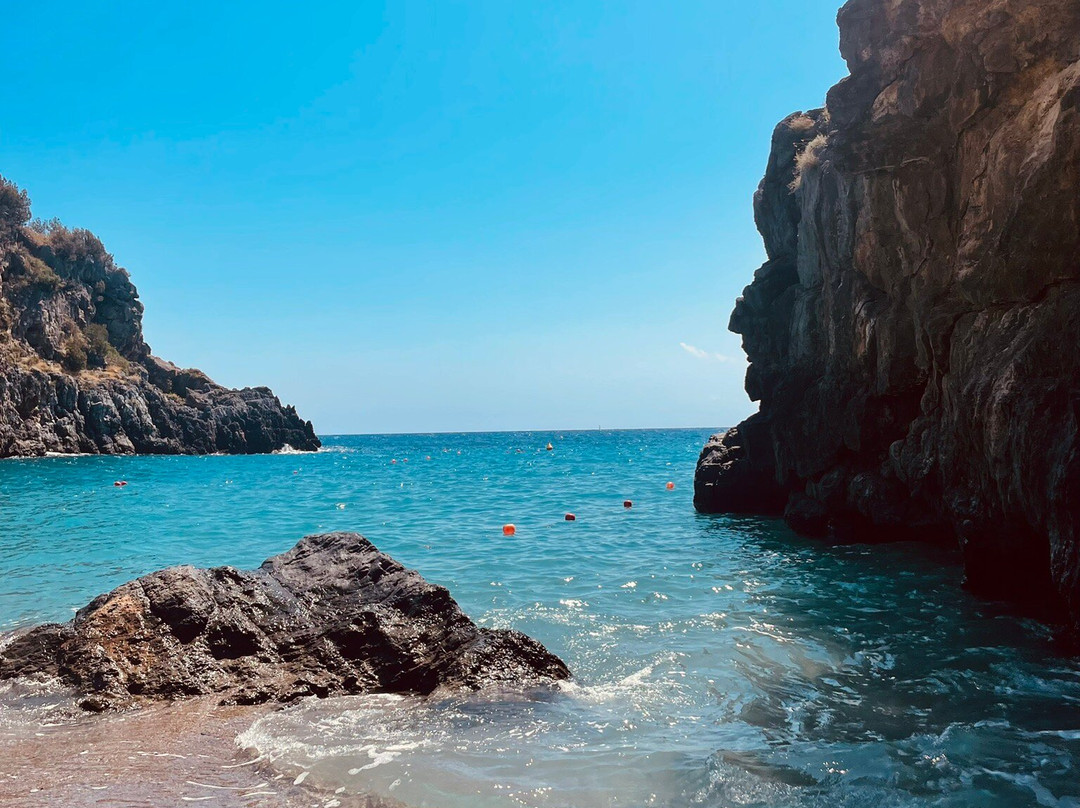 Spiaggia del Pozzallo-Marina di Camerota必去景点