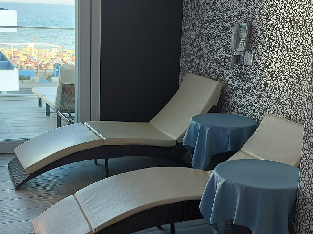 艾尔伯格比安卡尼维酒店主图