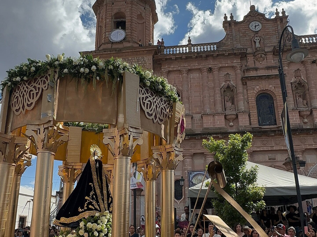 11 De Noviembre-Teocaltiche必去景点