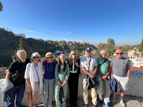 Miriam Tourist Guide-格拉纳达必去景点