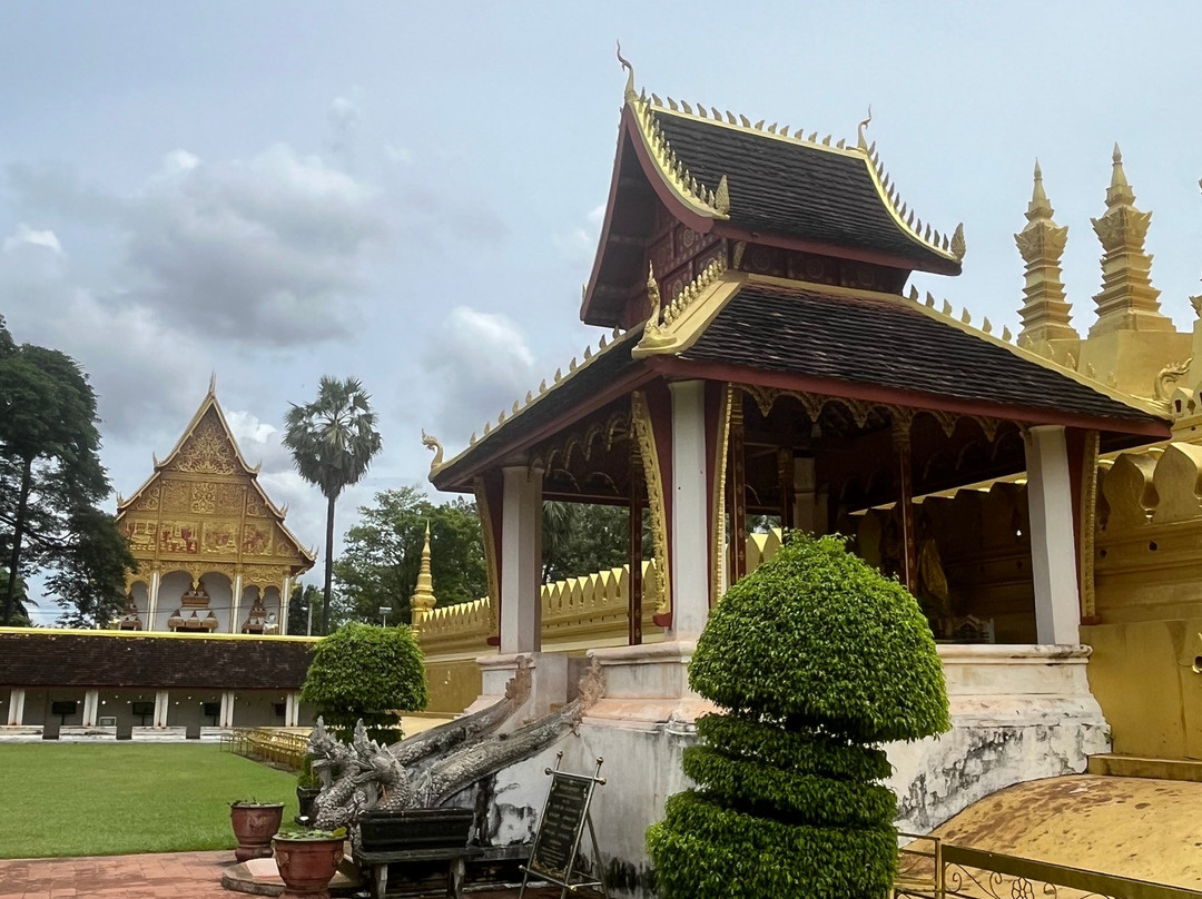 Pha That Luang-万象必去景点