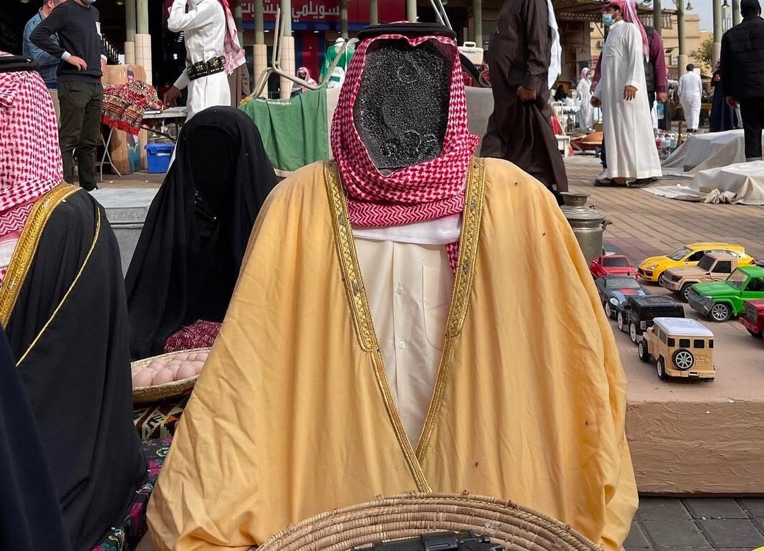 Edge of The World And Bat Cave in Riyadh 4WD-Diryah必去景点