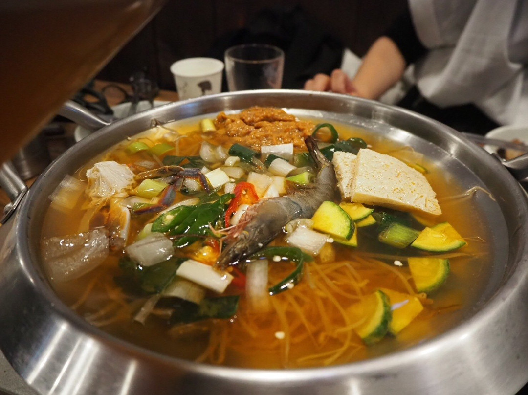 Seokjeong Galbi Dongrae Restaurant