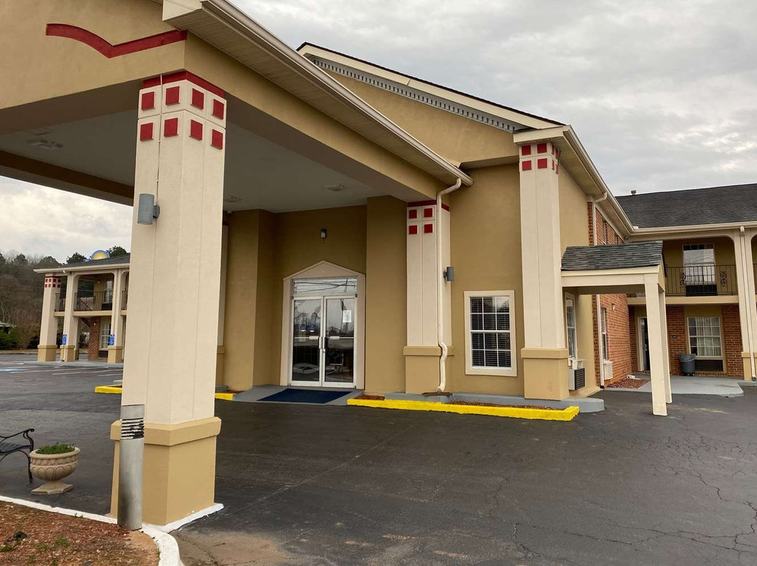 卡温顿酒店住宿-Super 8 by Wyndham Covington