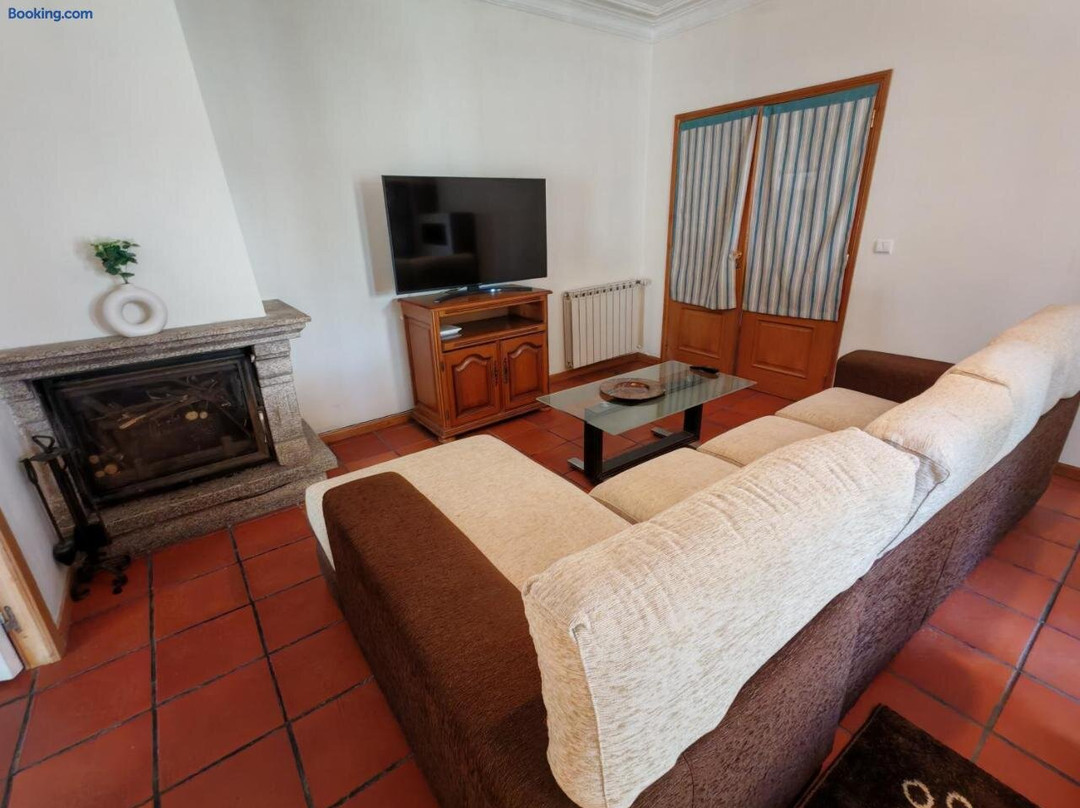 Casa Jugueiros