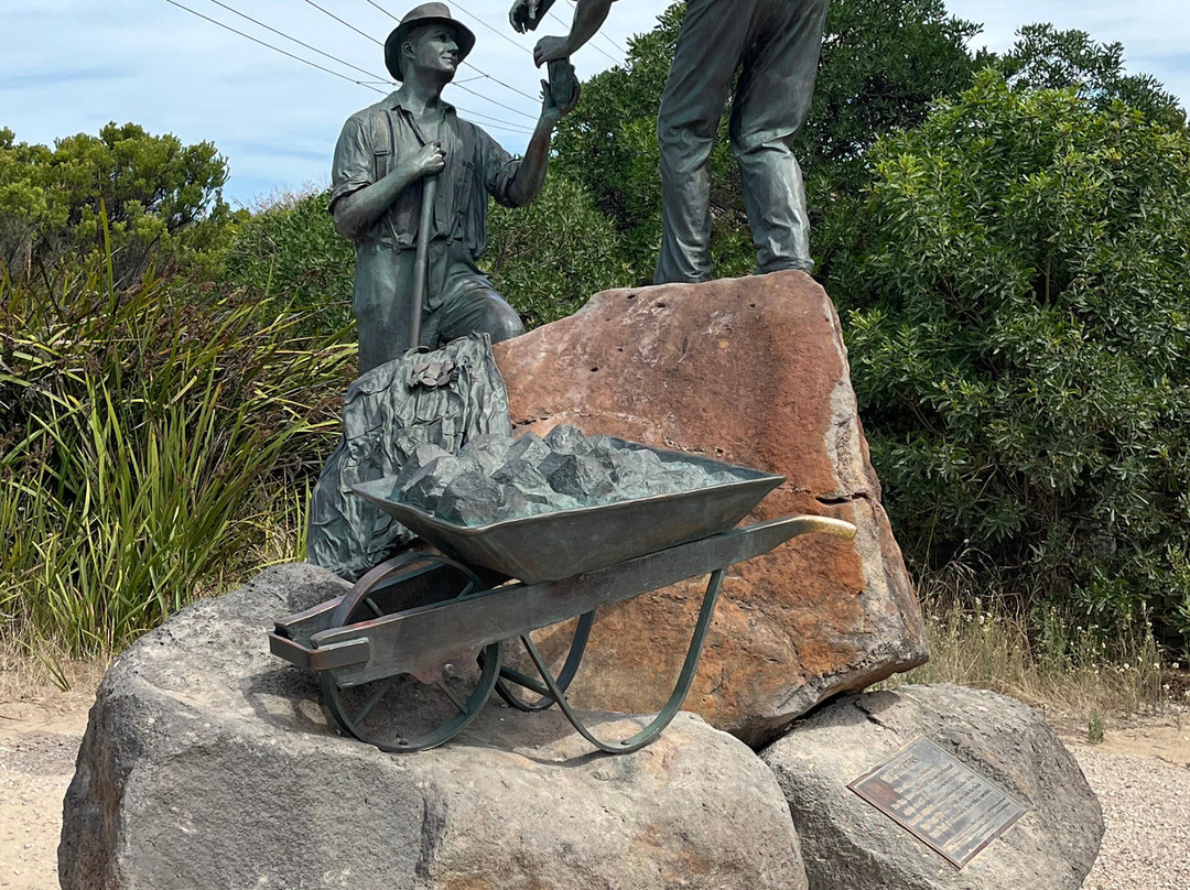 Great Ocean Road Memorial Archway-洛恩必去景点