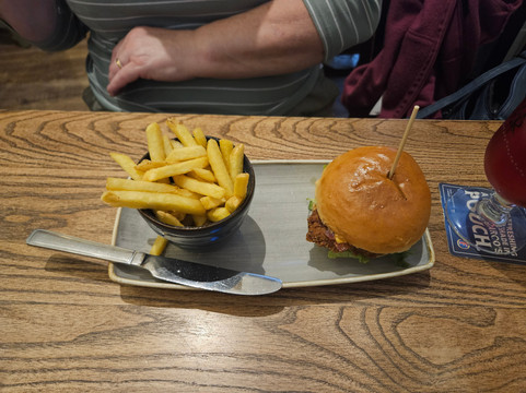 Three Bulls heads-纽卡斯尔必去景点