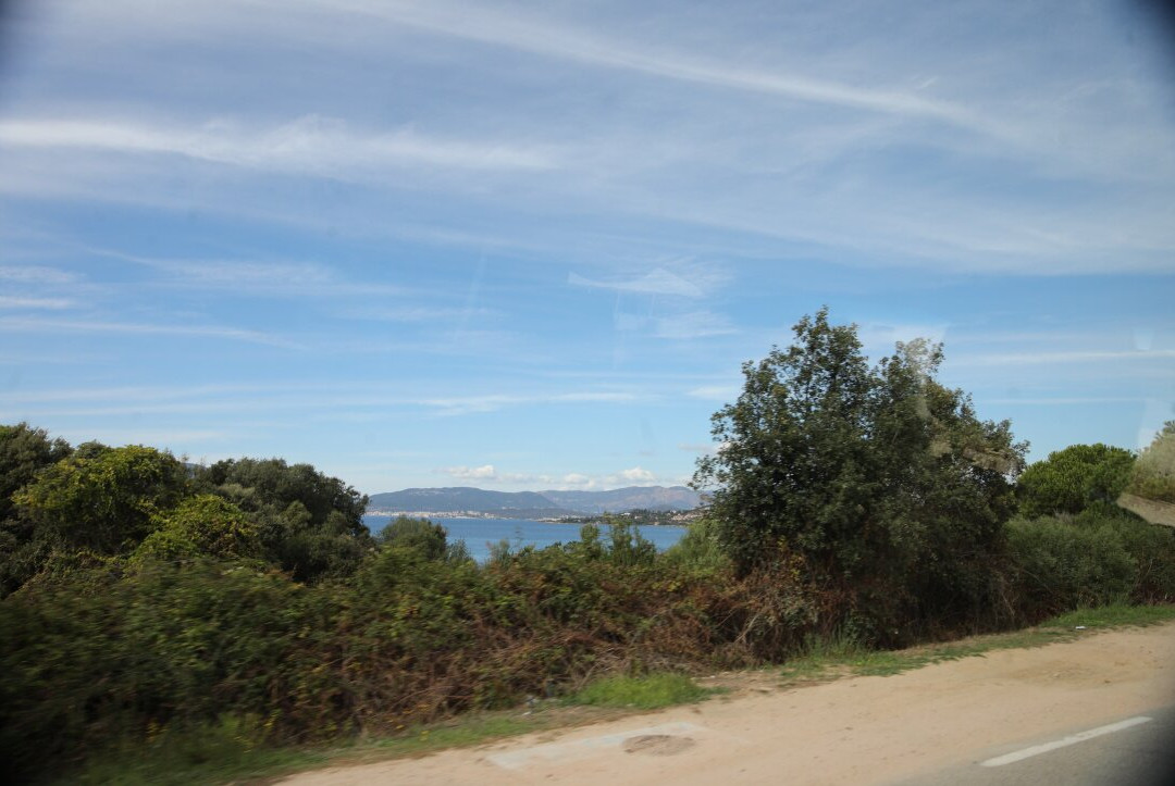 Plage de Ruppione-Pietrosella必去景点