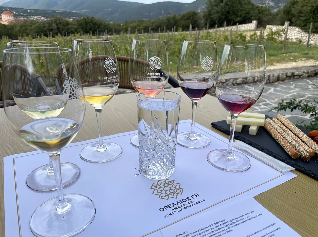 Orealios-凯法利尼亚岛必去景点