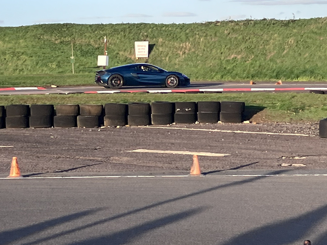 Car Chase Heroes-Bicester必去景点