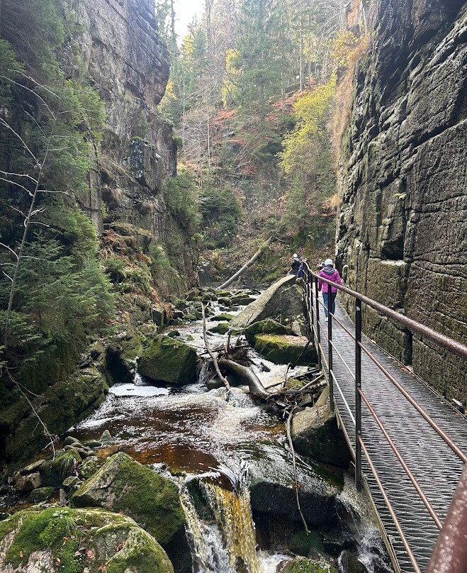 Wodospad Kamieńczyka-斯克拉斯卡波伦巴必去景点