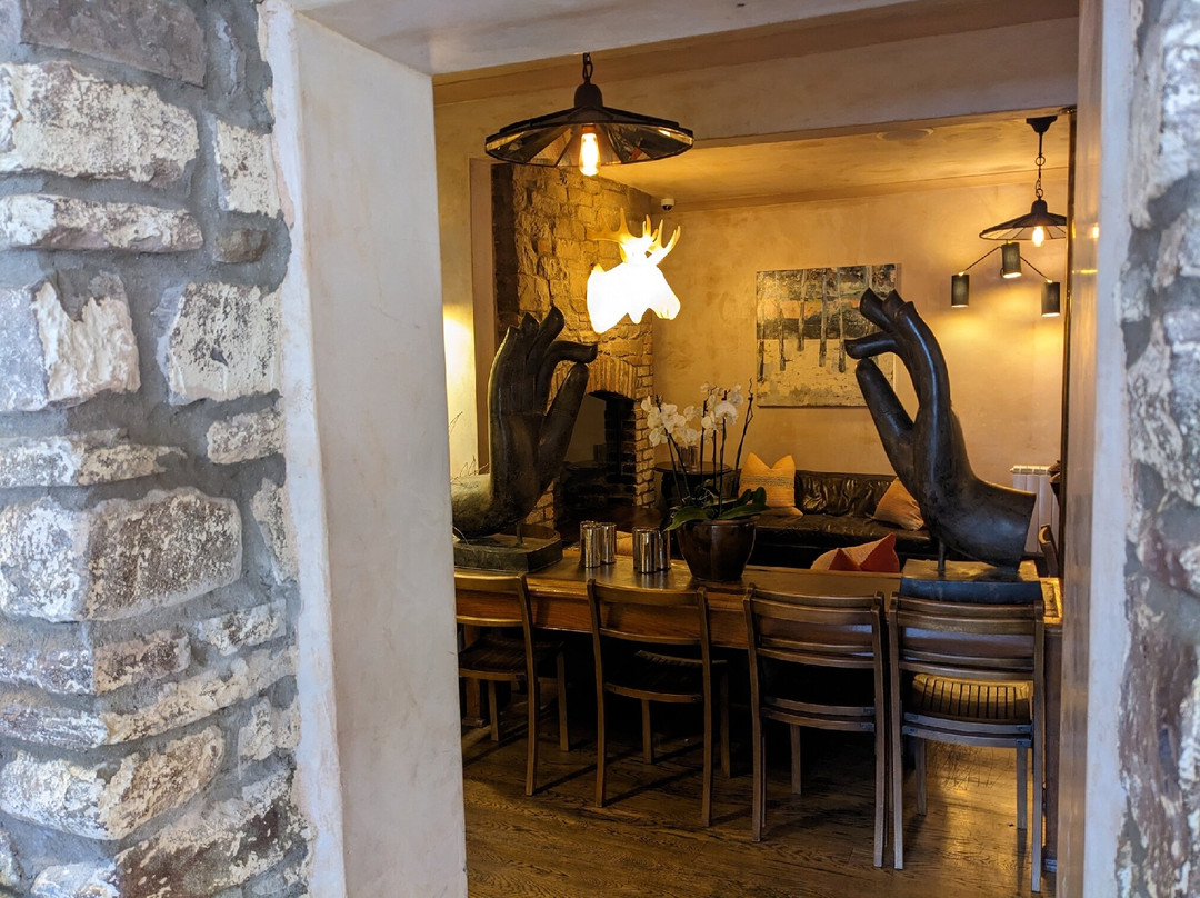 Abergavenny Hotel主图