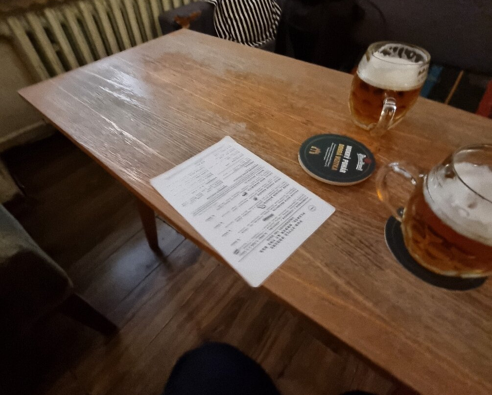 Studňa - Umelecký Klub, Coffee, Craft Beer A Borovička Bar主图