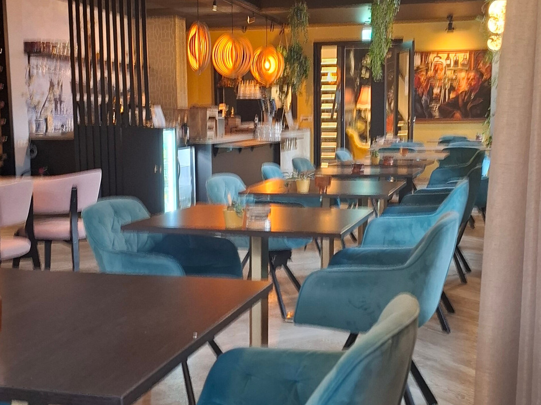 Charley's Boutique Hotel主图