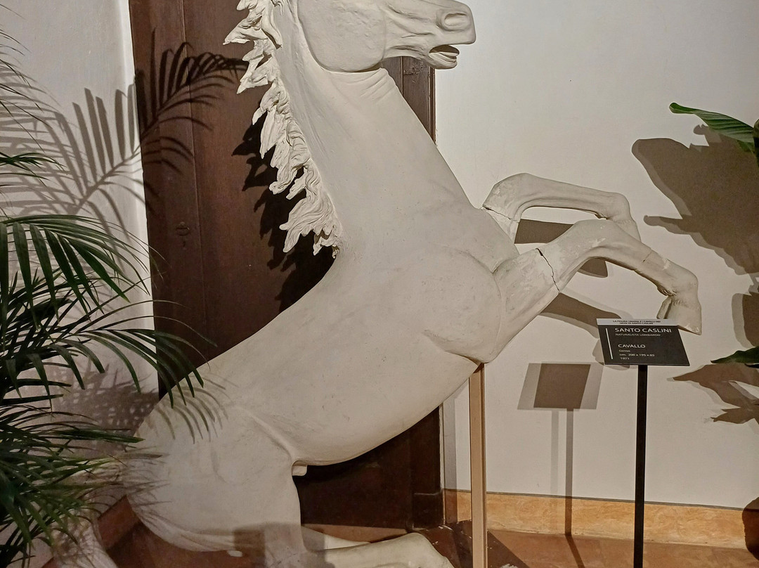 Villa Cusani Confalonieri-Carate Brianza必去景点