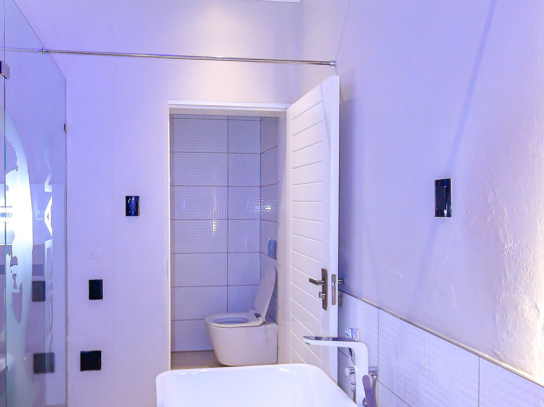 Skylight Guest Lodge