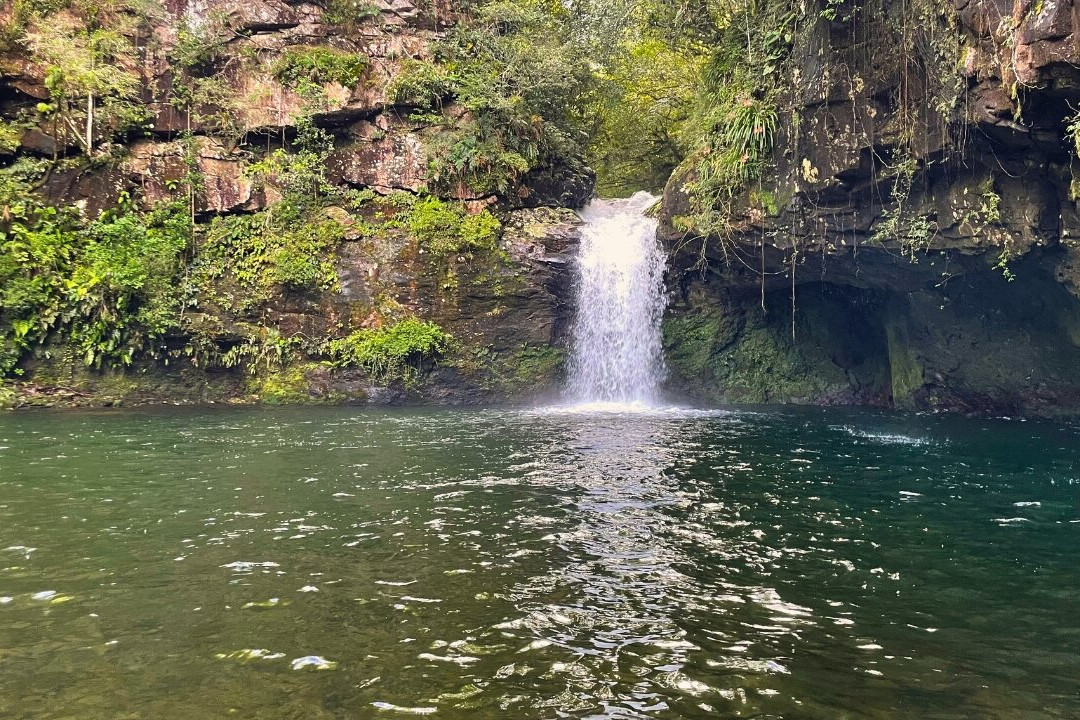 Poço das Andorinhas-Tres Cachoeiras必去景点