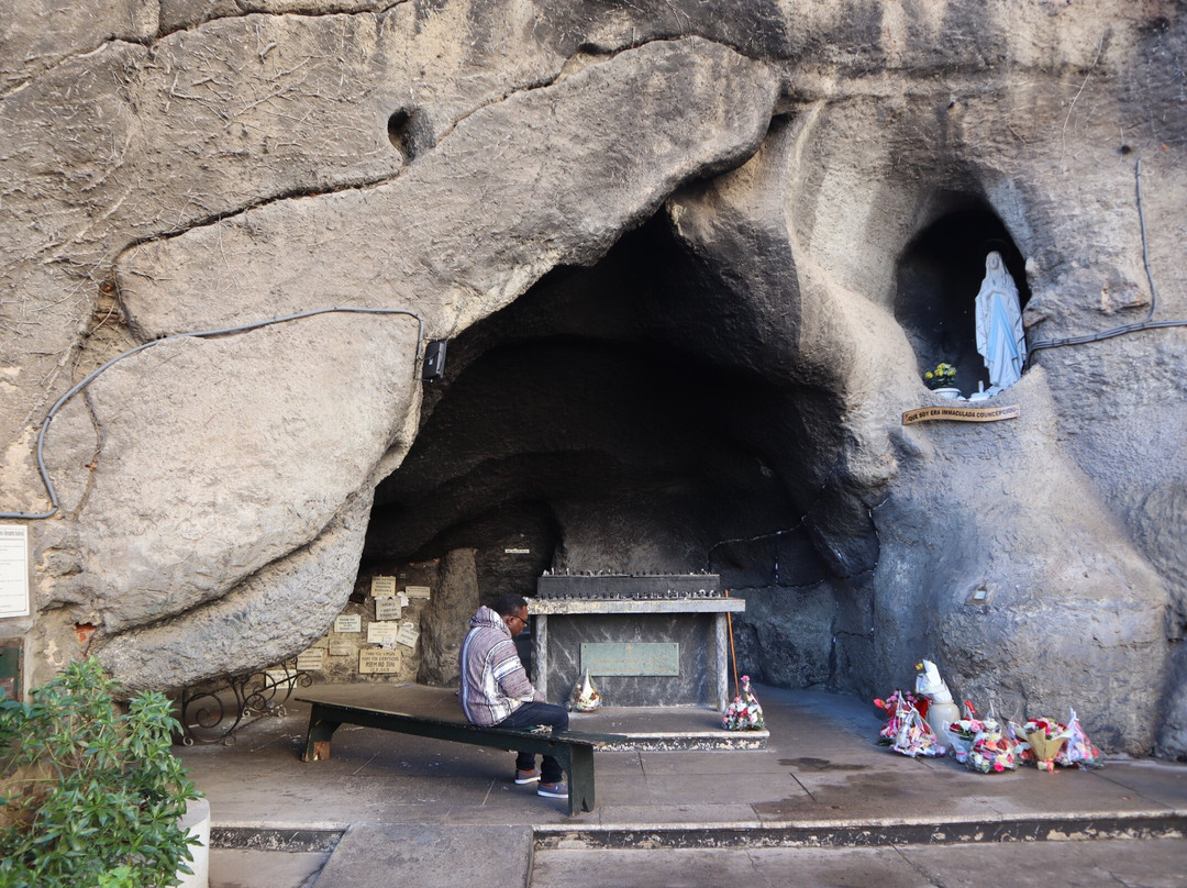 Church of Notre Dame of Lourdes-卡萨布兰卡必去景点