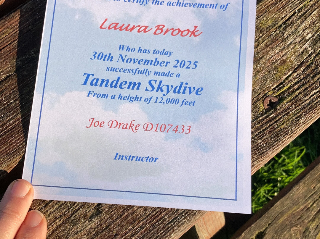 GoSkydive-索尔兹伯里必去景点